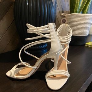 Strappy heel